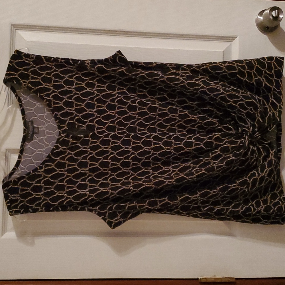 Bold Elements black and gold dressy top XXL
